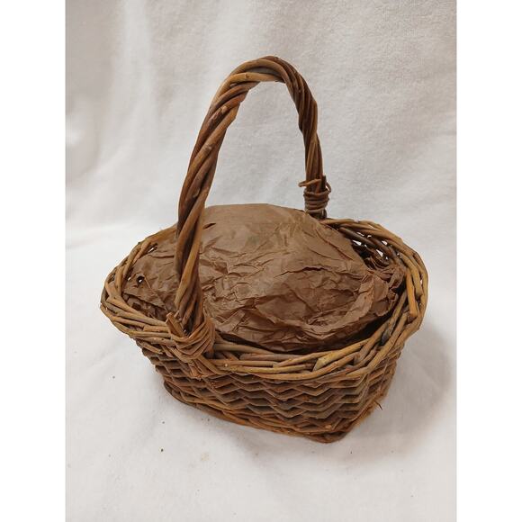Antique Primitive Grapevine Twig Branches Basket Woven Berry Picking Holiday Old - Picture 12 of 14